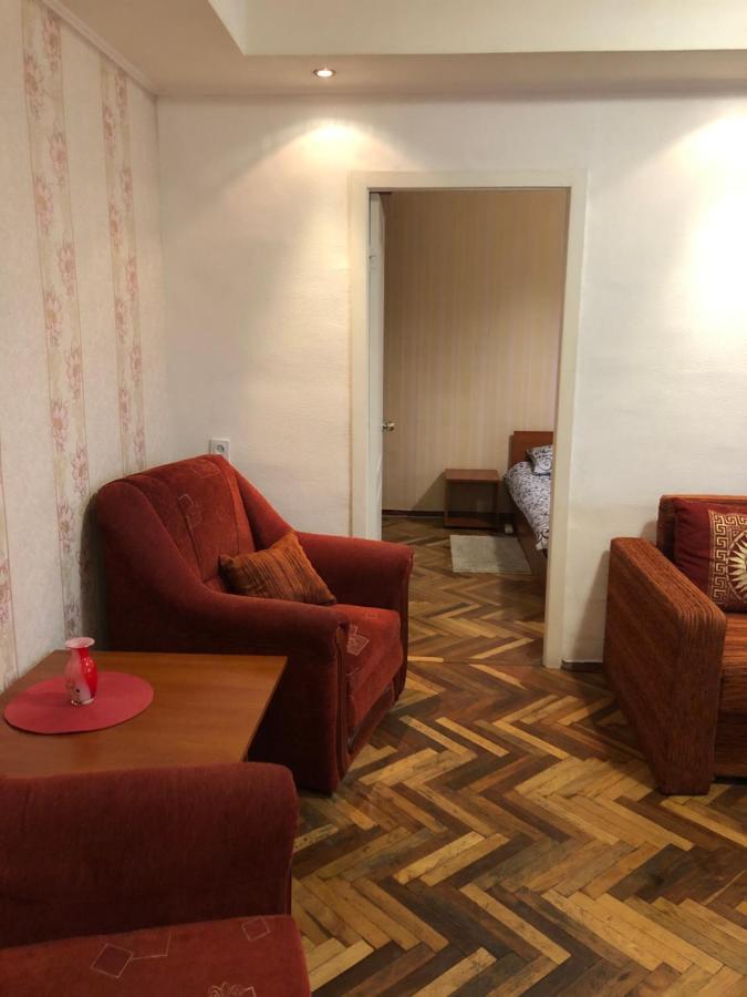 Kyiv Apartment On Peremohy Avenue 16 Daily Rent Eksteriør bilde